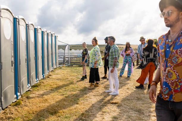 Best Restroom Trailer for Weddings in West Dundee, IL